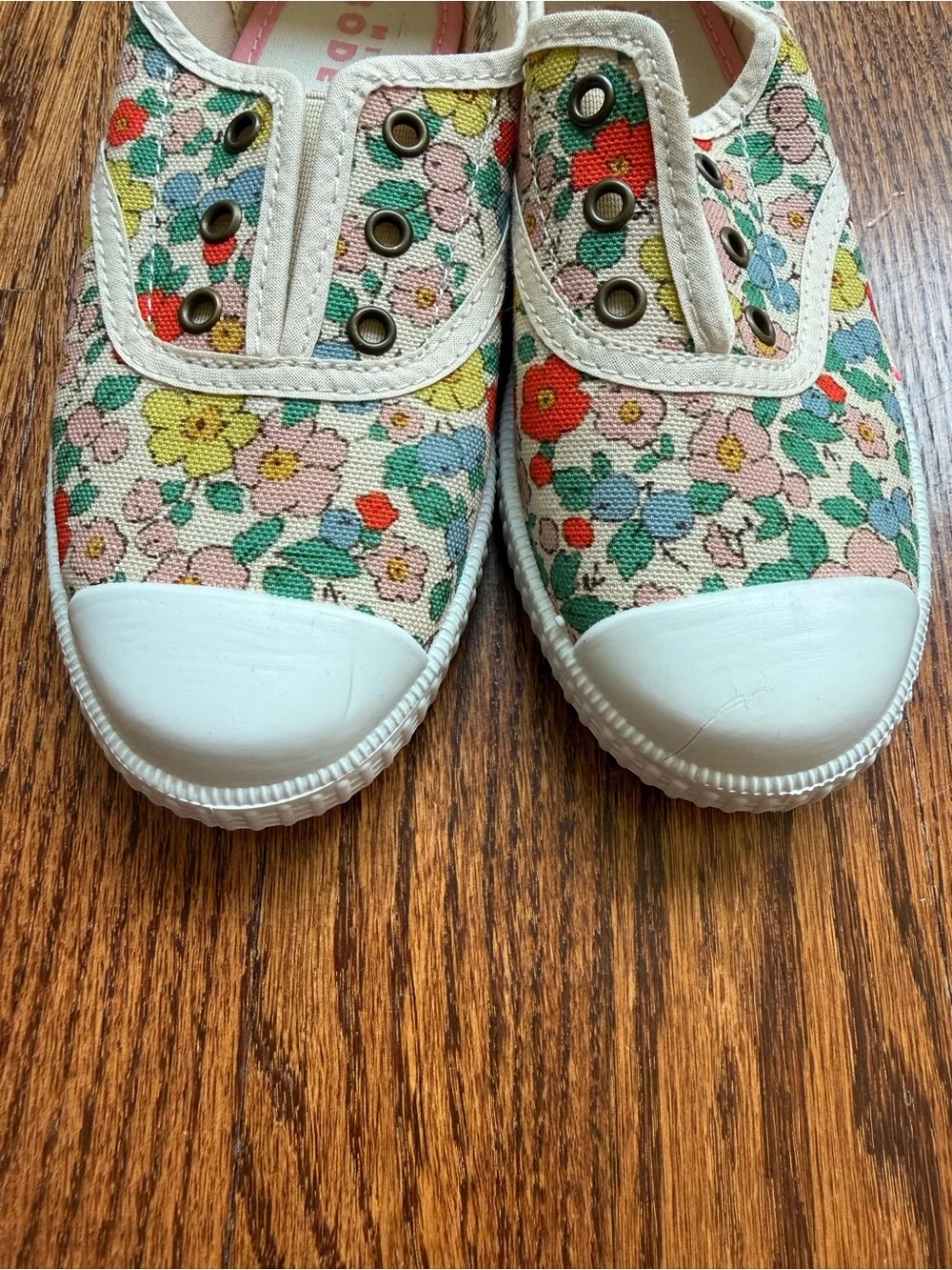 NWOT Mini Boden Floral Laceless Canvas Shoes Sz 13
